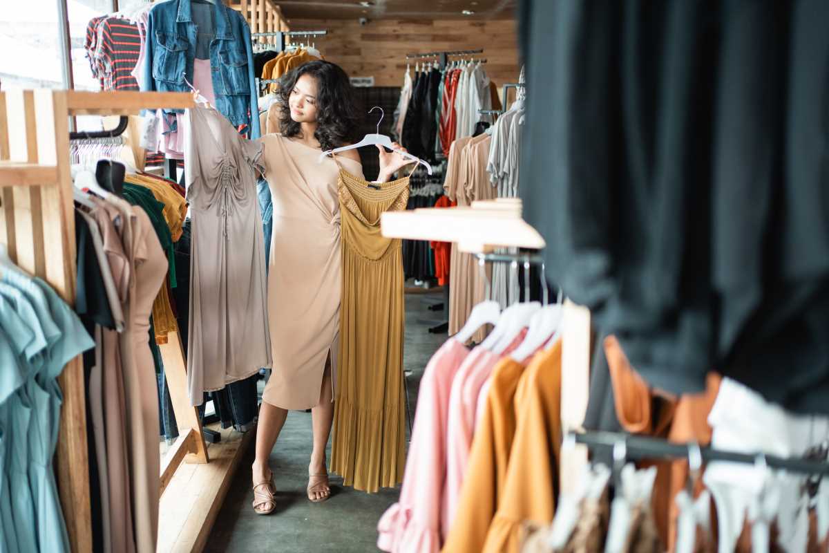 Turn Secondhand Shopping Into a Thrilling Treasure Hunt