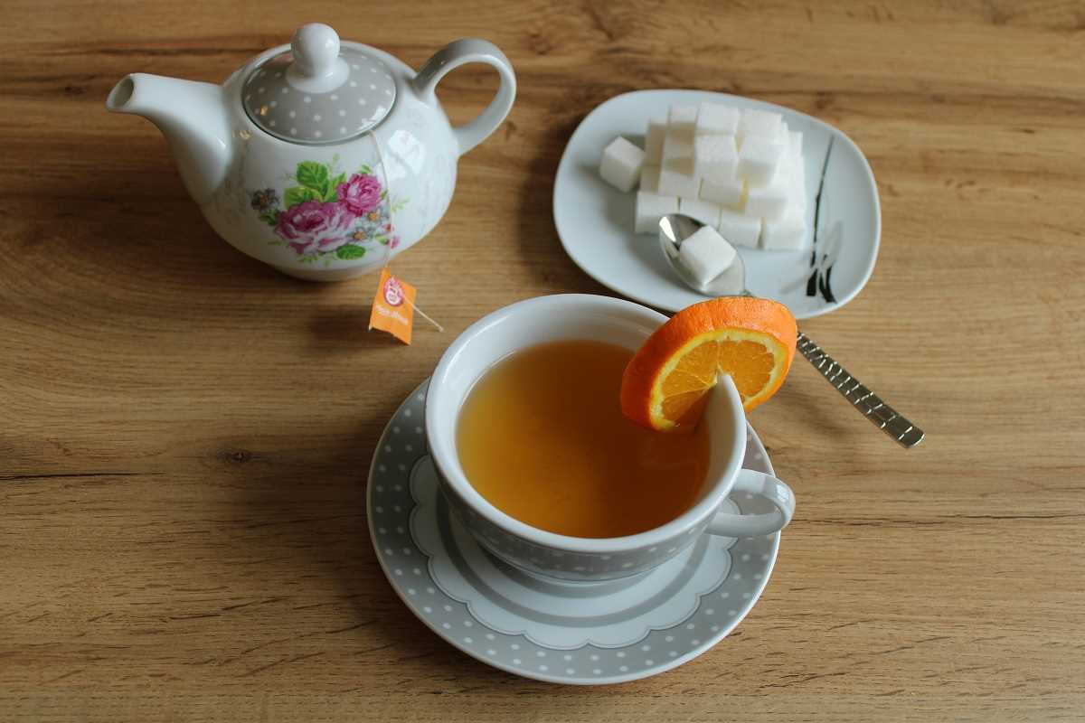 Herbal Tea Samplers to Calm the Body and Mind